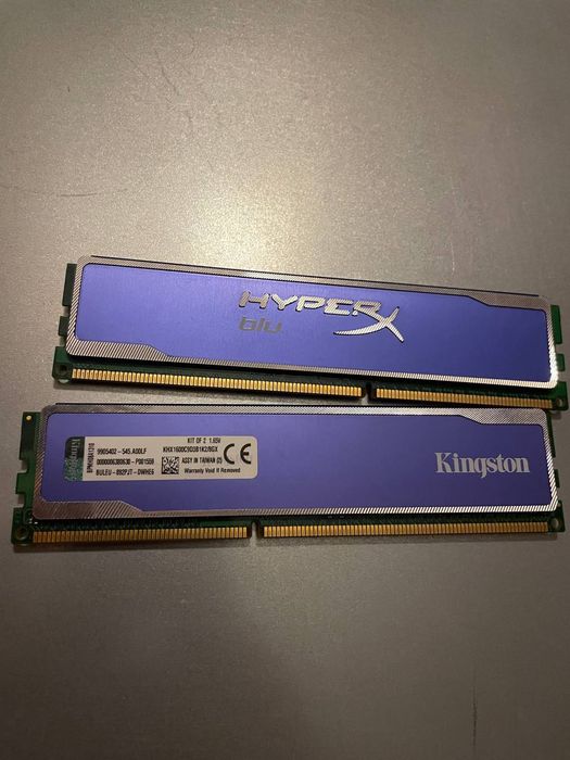 Оперативна пам'ять ddr3 Kingston 2 плашки по 4 гб 1600