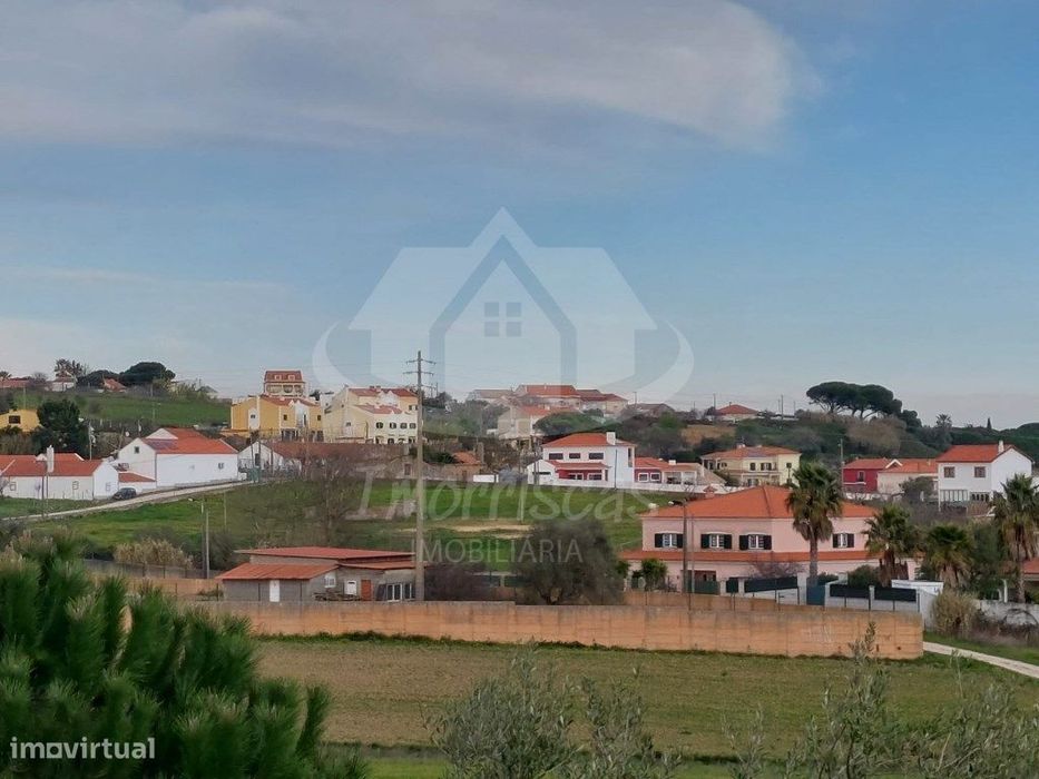 Terreno de 438,90 m² com projeto e vista serra, em São João dos Montes — Alhandra, São João Dos Montes E Calhandriz, Lisboa