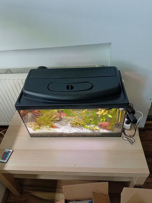 Akwarium 54litrow bogaty zestaw