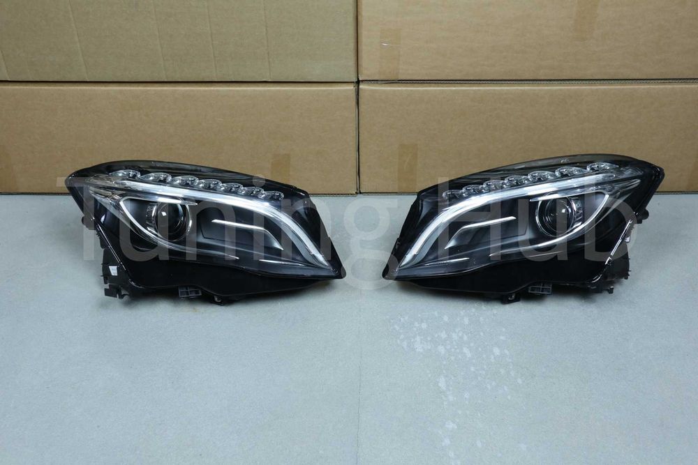 Передня оптика (Фари) для Mercedes-Benz GLA-Class X156 (2013-2017) (Bi-Xenon)