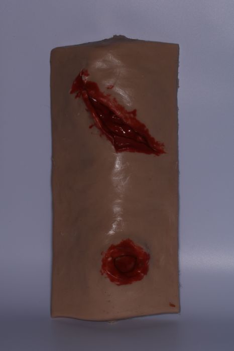 Тренажер для тампонування, макет рани. Власне виробництво