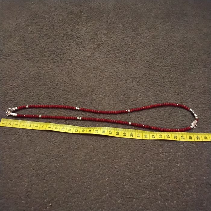 Naszyjnik z granatami