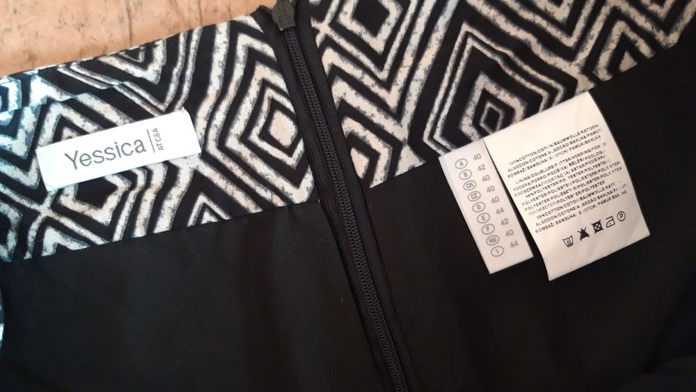 Jak nowa, letnia spódnica  Yessica C&A r.40