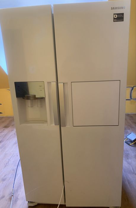 Lodówka Samsung Side by Side RS7778FHCWW