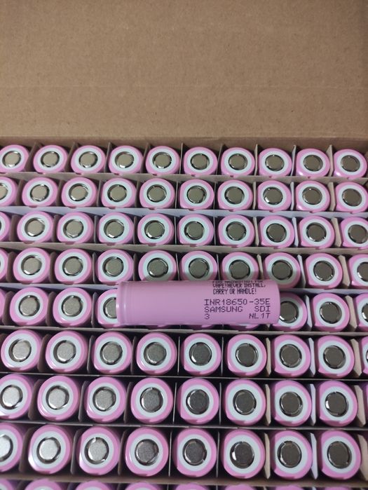 Новые аккумуляторы 18650 Самсунг