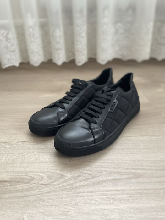 Туфлі від estro