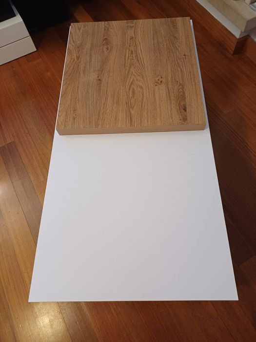 Mesa de centro ou mesa para televisão