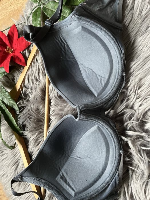 Triumph biustonosz push up modelujący 65D szary kwiaty