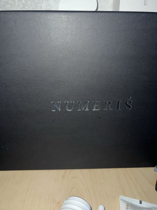 кросівки Numeris