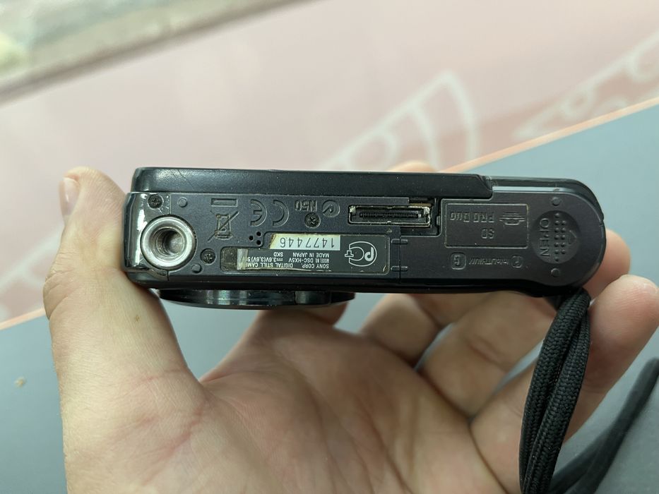 Фотоапат SONY DHC-HX5 стан середній робочий