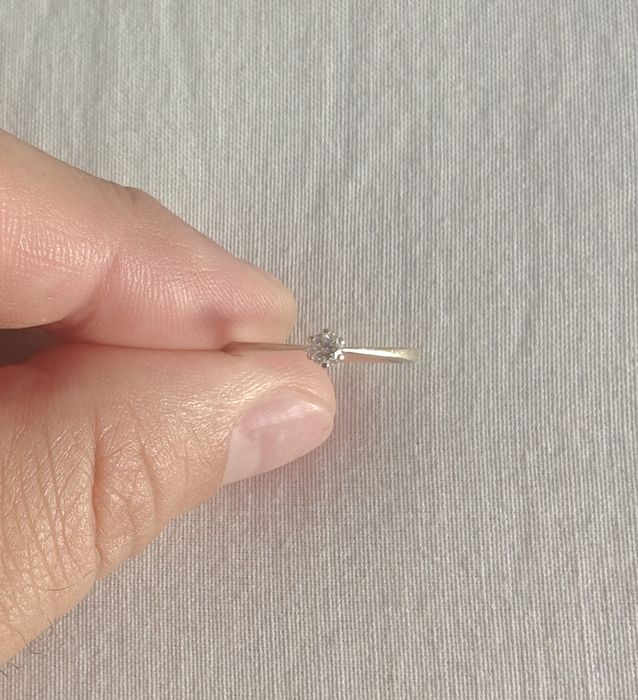 Anel Ouro 19,2Kt First Day com Diamante 0,10ct - Usado, Bom Estado