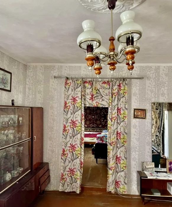 Продам будинок ( частина ) Ворзель вул.Яблунська 3