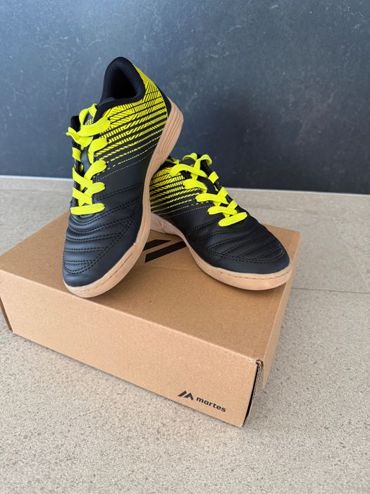 Buty sportowe chłopięce rozm.30