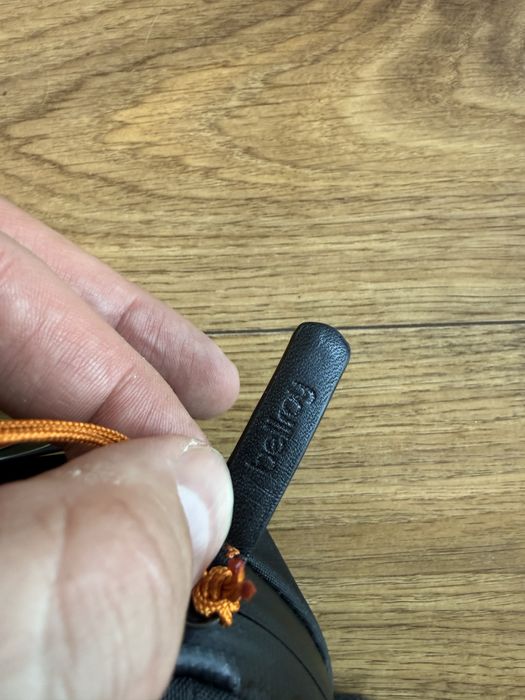 Bellroy etui na elektronike wersja Carryology