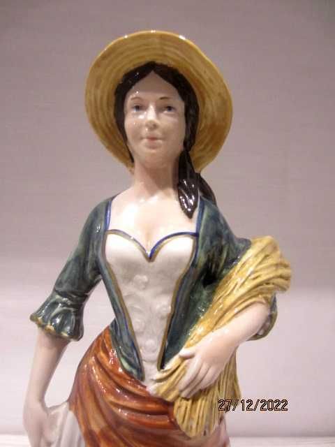 Старая Фарфоровая статуэтка Capodimonte (1900-1930)