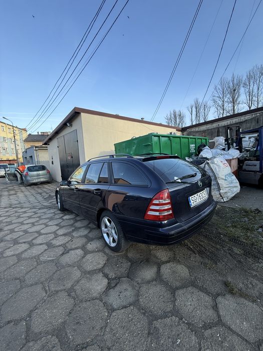 Mercedes C180 W203  Lift zadbany