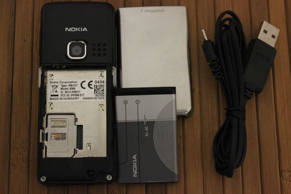 Телефон Nokia 6300