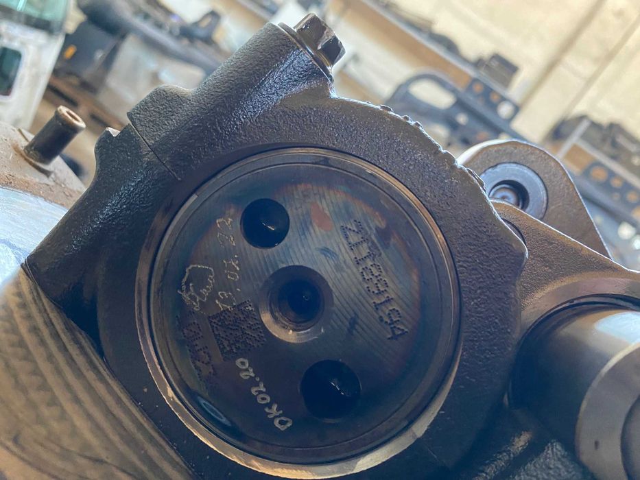 Розпредвал Распредвал Рено Renault Premium 460 DXI 21189194