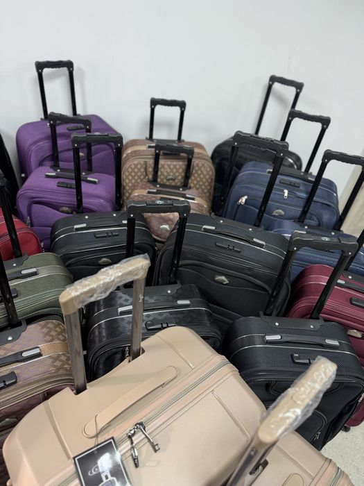 Валізи , валіза , чемодани. Розмір L,ХL,M.