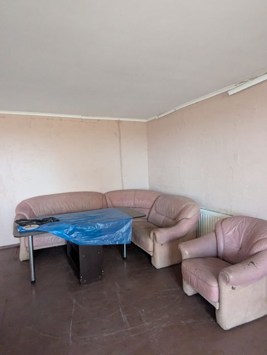 Продається приміщення після реконструкції і 25 сот в с. Буків