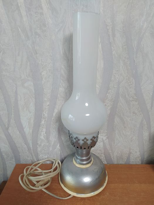 Светильник настольная лампа СССР.