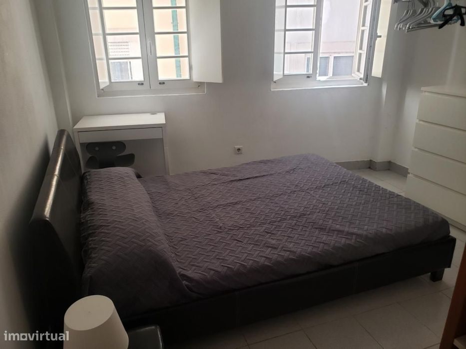 Quarto - localizado em Baixa Coimbra
