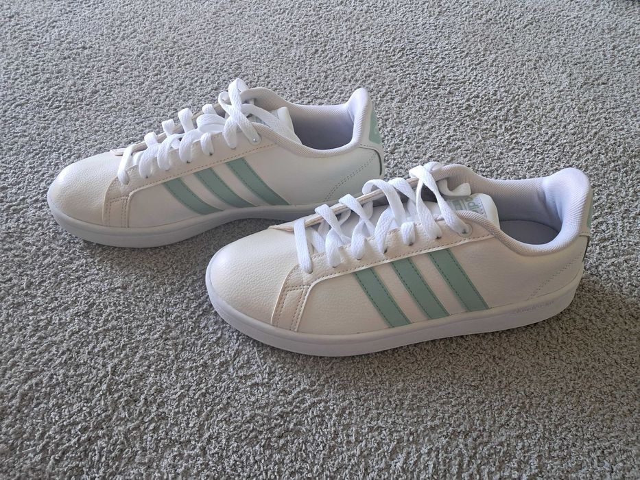 Sapatilhas Adidas Cloudfoam Ortholite de Mulher_Tam. 40 2/3_COMO NOVAS