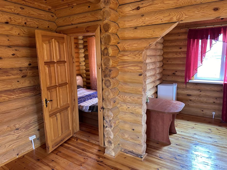 Продам экодом(дачу) под Киевом (новую) из бревна с участком