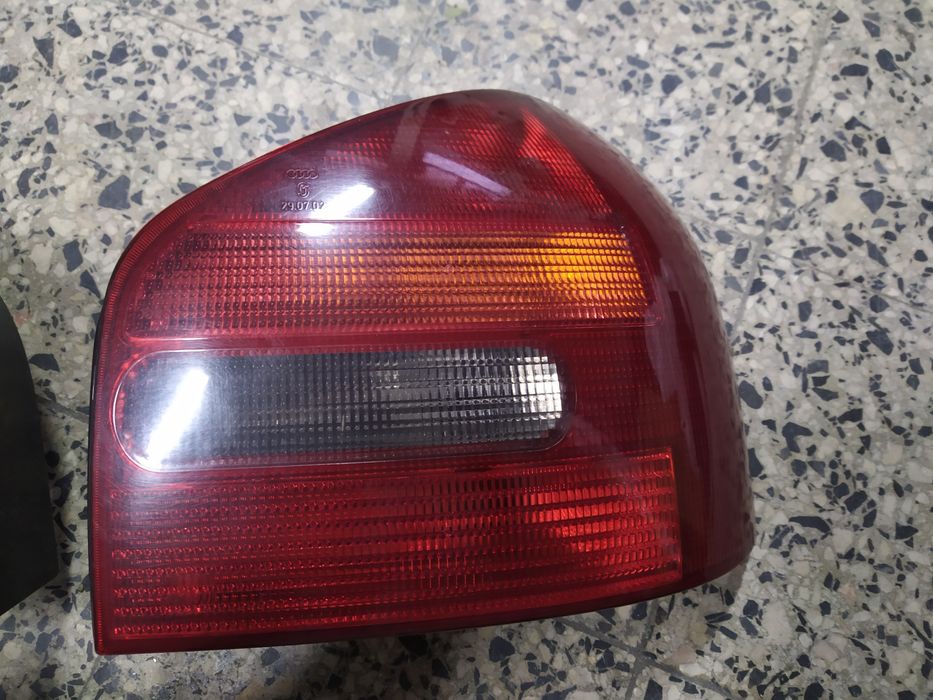 Faróis traseiros Audi A3 originais