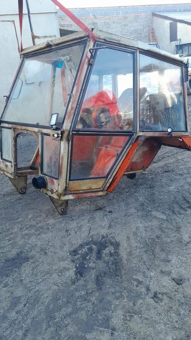 Części do kabiny szeroka zetor 6718 drzwi lewe