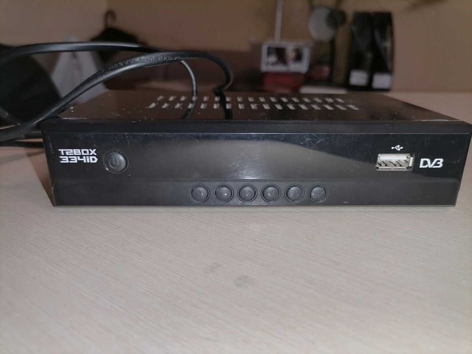 Приставка Т2 тюнер T2 BOX-334 iD