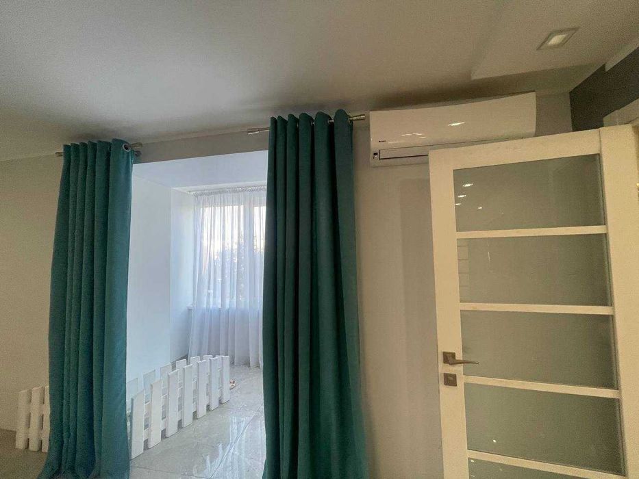 Продаж трикімнатної квартири 113 000$  поруч з парком