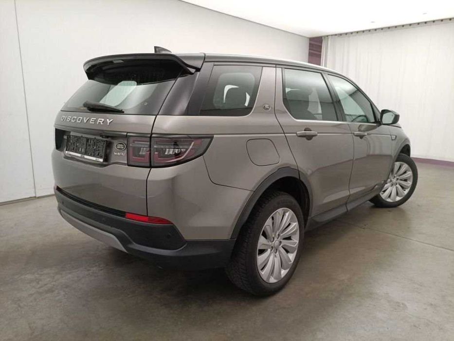 Land Rover Discovery Sport P300e PHEV (Em breve mais fotografias)