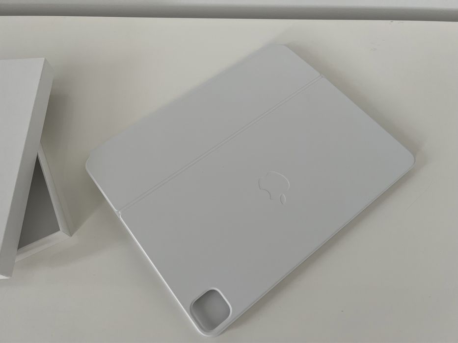Apple Magic Keyboard (MJQL3) для Air 13” iPad Pro 12,9”