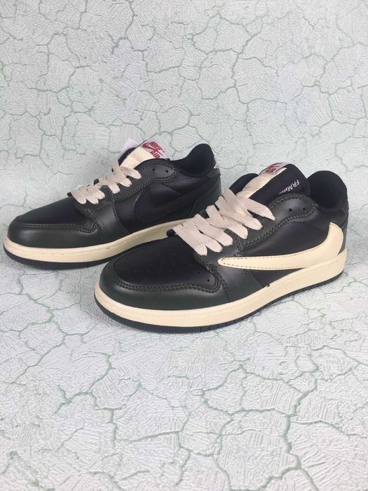 NIKE  Travis Scott кроссовки подростковые