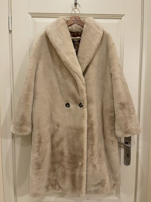 Płaszcz sztuczne futro Mango, roz. L