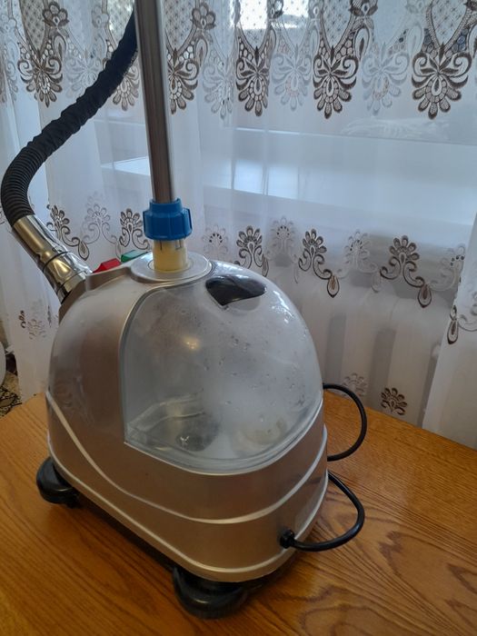 Отпариватель для одежды