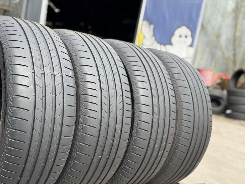 Шини Літні 4шт 225/55 R17 Bridgestone Turanza T005