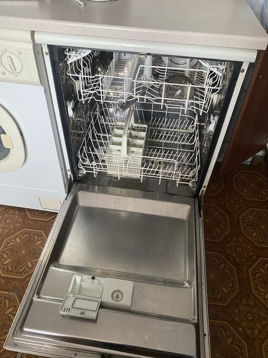 Пральна машинка indesit wdn 2296 xwo