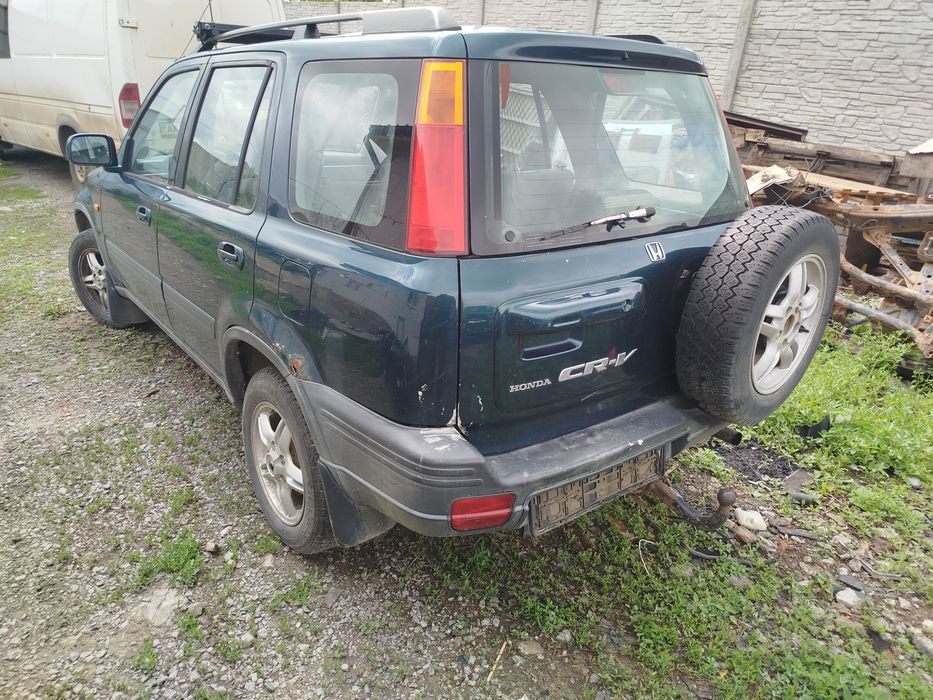 Розборка, шрот, оригінальні вживані запчастини на Honda CR-V RD1-RD3