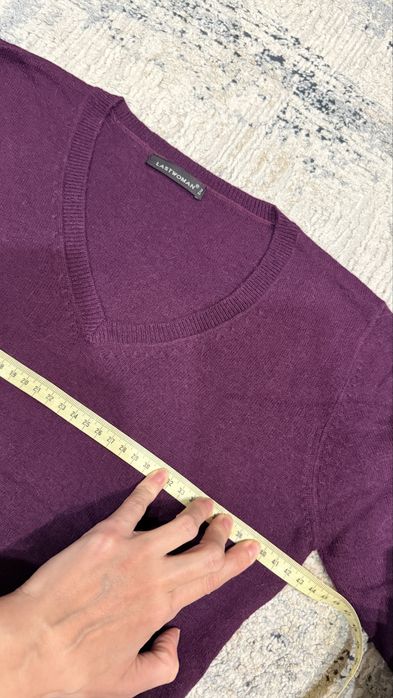 Джемпер, трикотаж з v-подібним вирізом last woman s