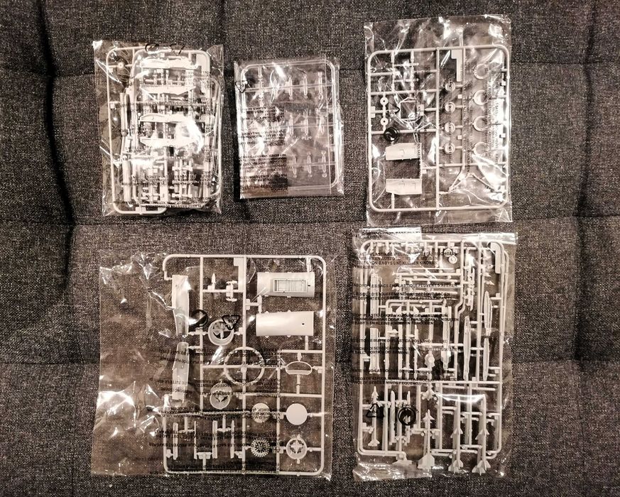 F-16 AM Block 15 MLU Nato Viper - Kinetic 1/48 + Aftermarket