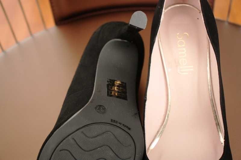Sapatos em pele pretos NOVOS SAMELLI em camurça T.3764398346580098123
