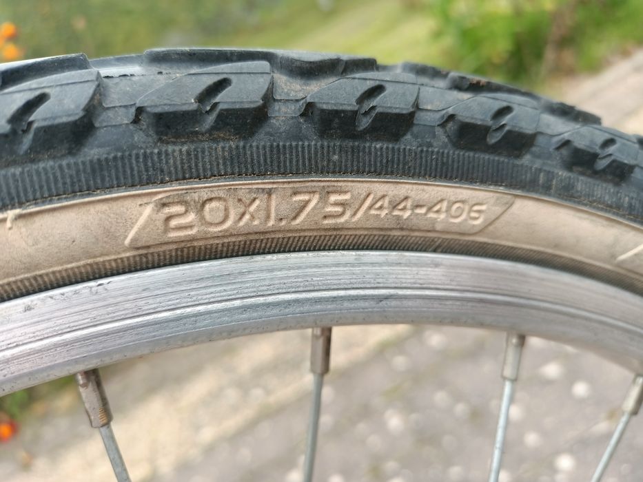 Rower Btwin koła 20