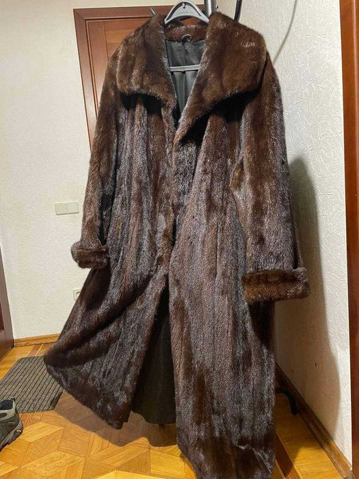 Жіноча шуба норкова