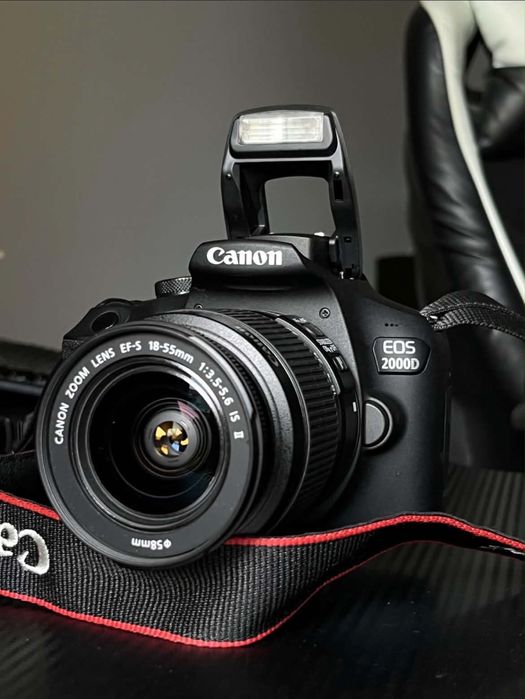 aparat Canon EOS 2000D + dwa obiektywy Canon EF-S 18-50mm F/3.6-5.6 i EF 75-300mm F/4-5.6 + karta SD 128GB SanDisk Extreme PRO + plecak dla fotografa