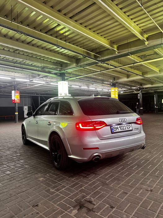 Audi a4b8 allroad 2013 рік 2.0 tfsi