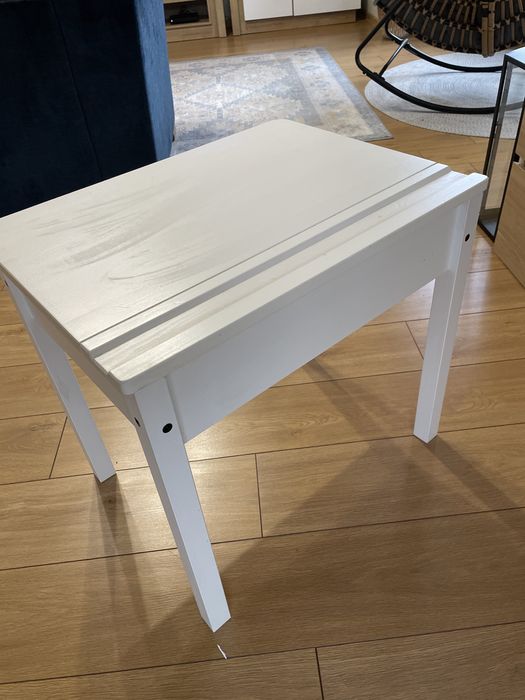 Biurko dla dziecka SUNDVIK, Białe