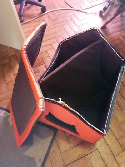 Casa gato dobrável e lavável..