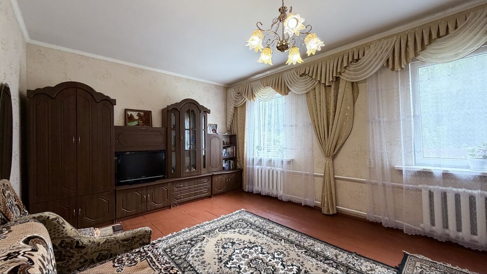 Продається квартира в Денишах в лісі